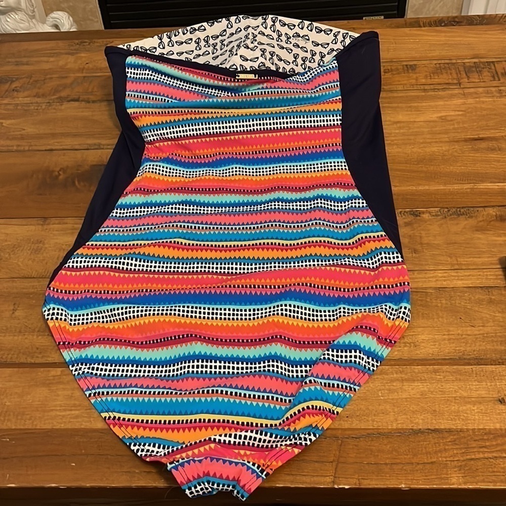 Anne Cole Signature one piece Swimsuit - Picture 2 of 8